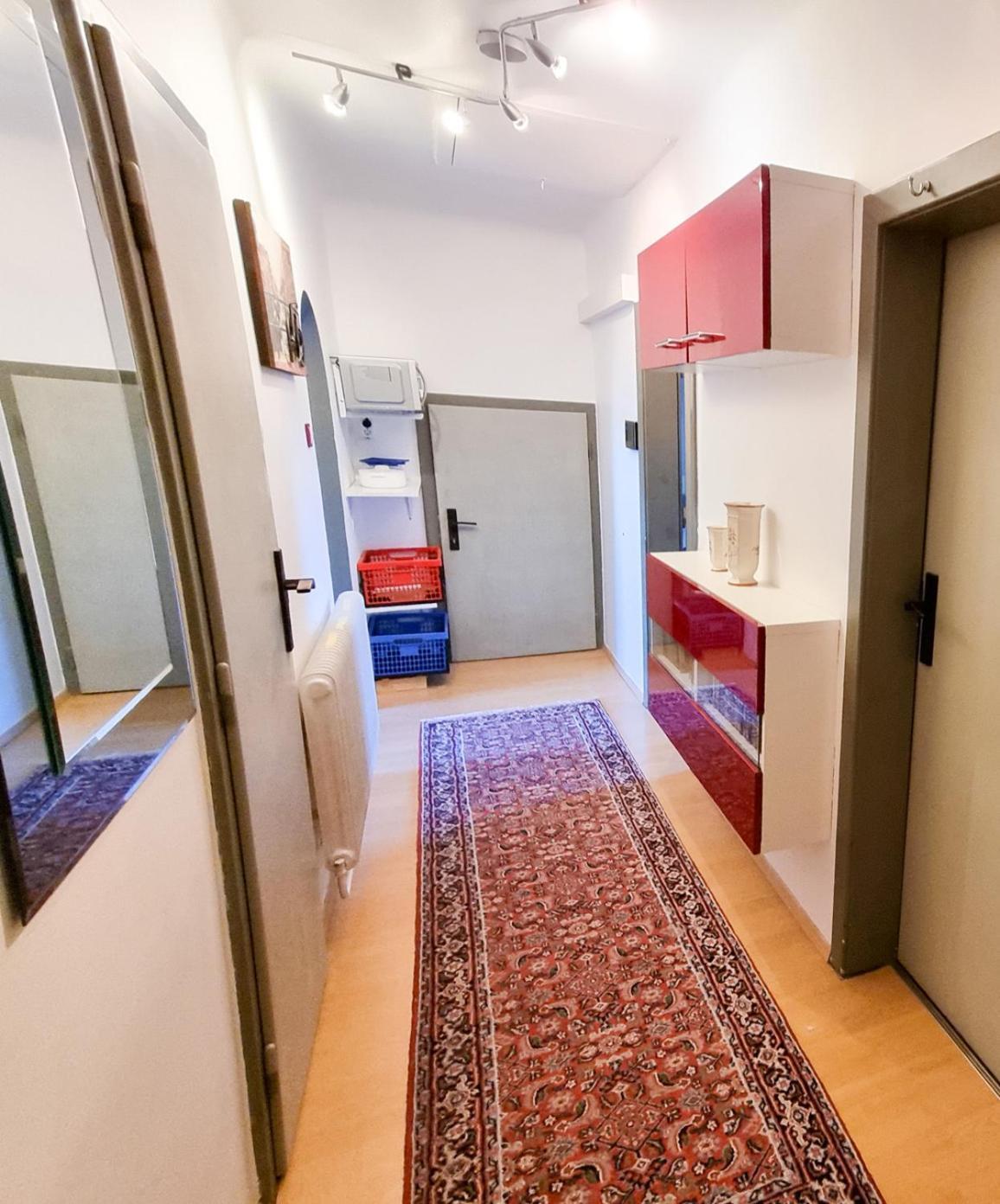 Exclusive Apartment Donau-City P&R Vienna Exterior photo
